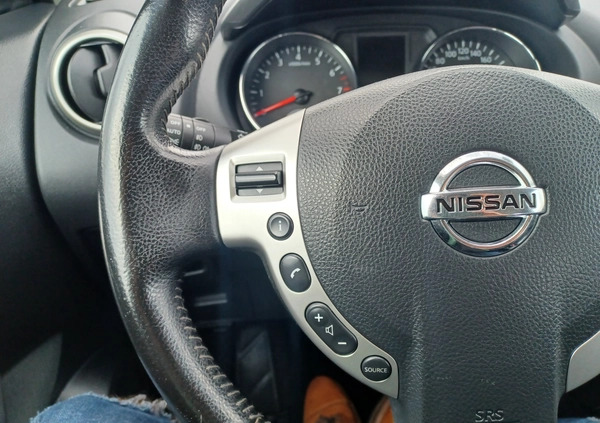 Nissan Qashqai cena 33900 przebieg: 244000, rok produkcji 2011 z Pasłęk małe 781